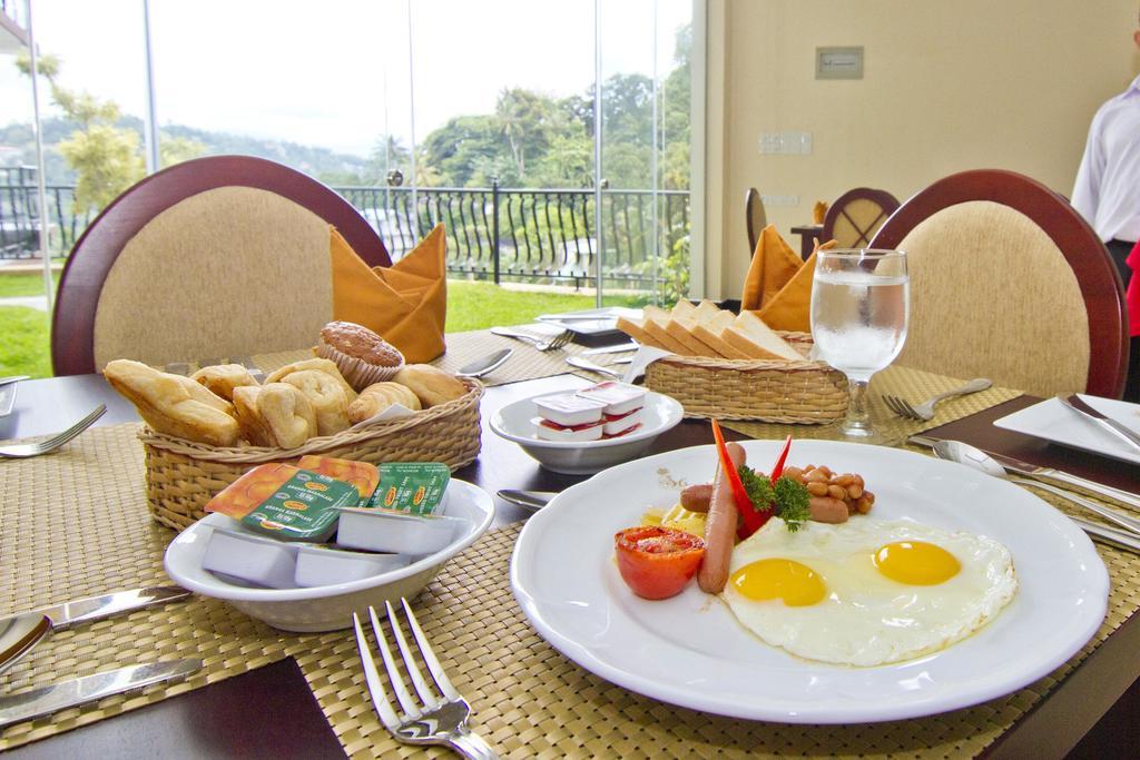 Serene Villa Nuwara Eliya Exterior foto